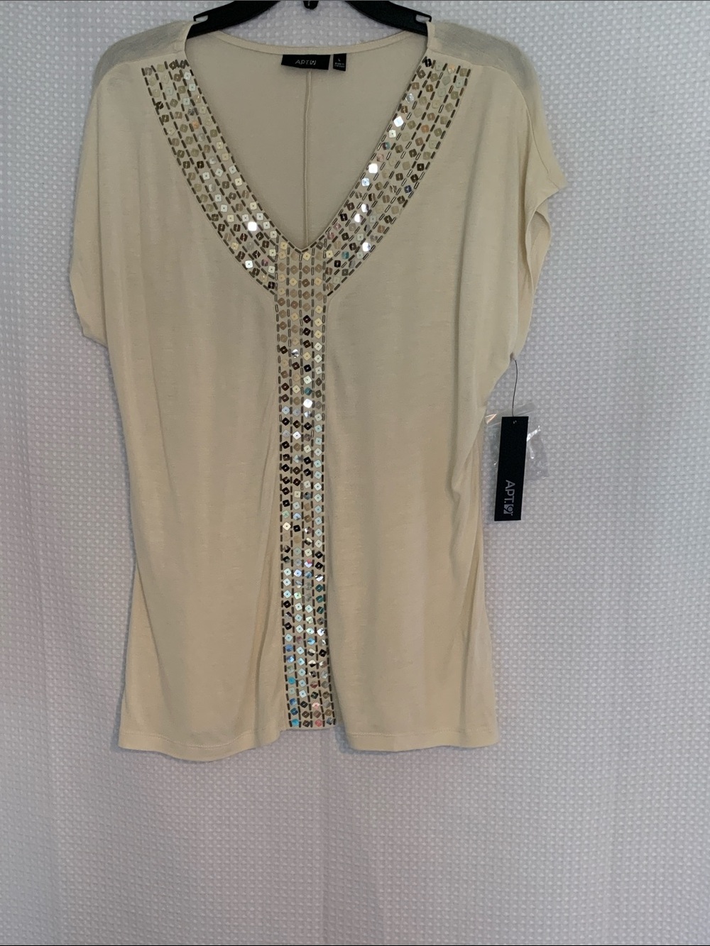 Nwt Cream Short-Sleeve Embellished  V-Neck Top with Sequin Trim Fairy large